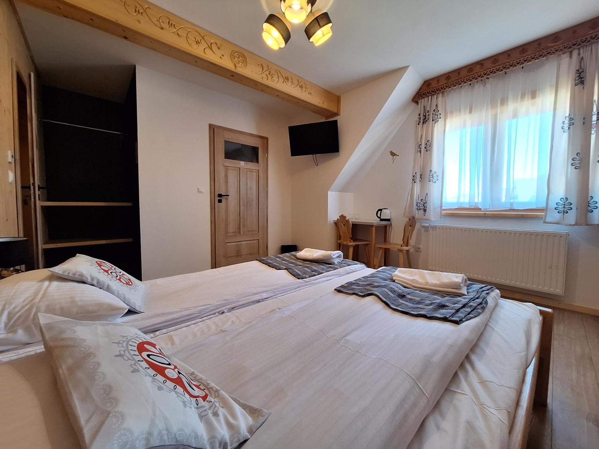Pokoje Goscinne Wierzbowka Przy Termach Witów المظهر الخارجي الصورة